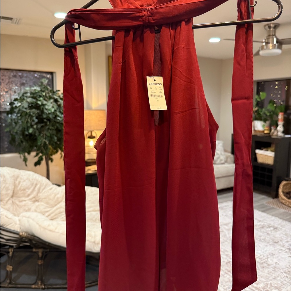 Express Deep Red Top - Picture 2 of 4